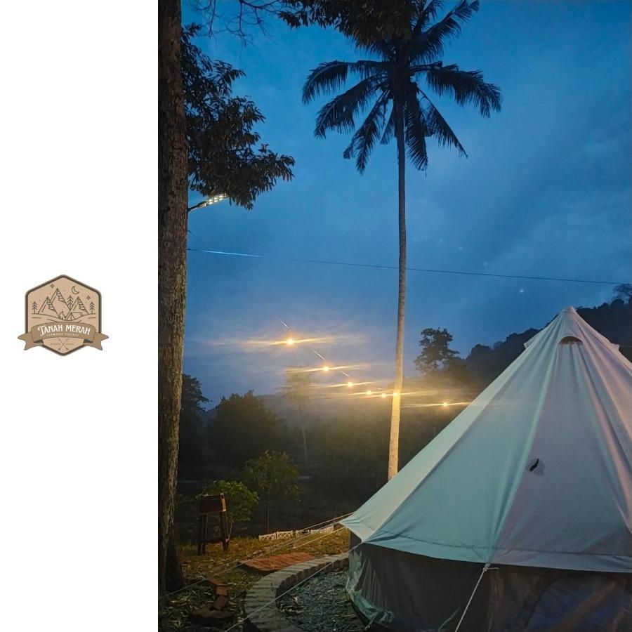 Tanah Merah Glamping Village クアラ・カンサー エクステリア 写真