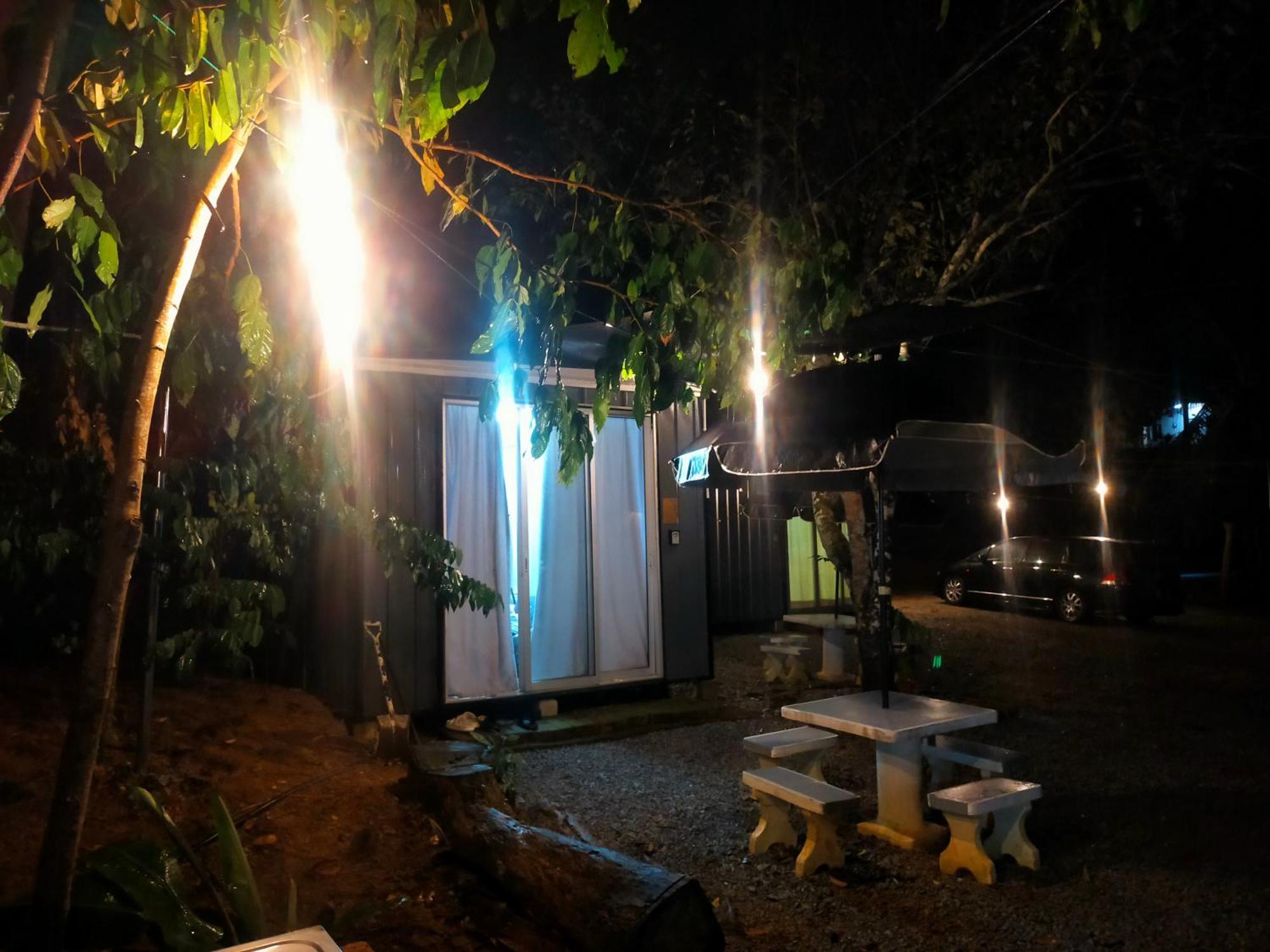 Tanah Merah Glamping Village クアラ・カンサー エクステリア 写真